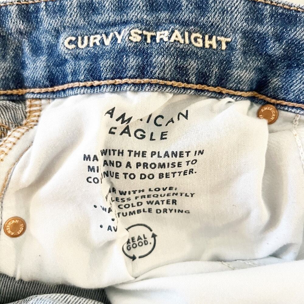 American Eagle High Rise Curvy Straight Leg Distressed Jeans Blue 6 Long - Picture 5 of 6